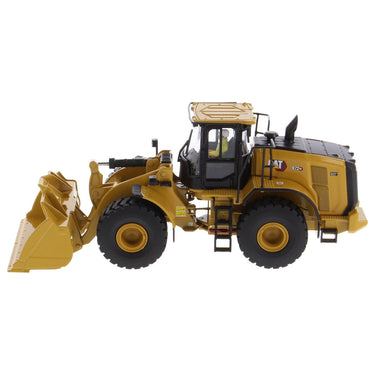 Cargador De Ruedas 972XE Escala 1:50